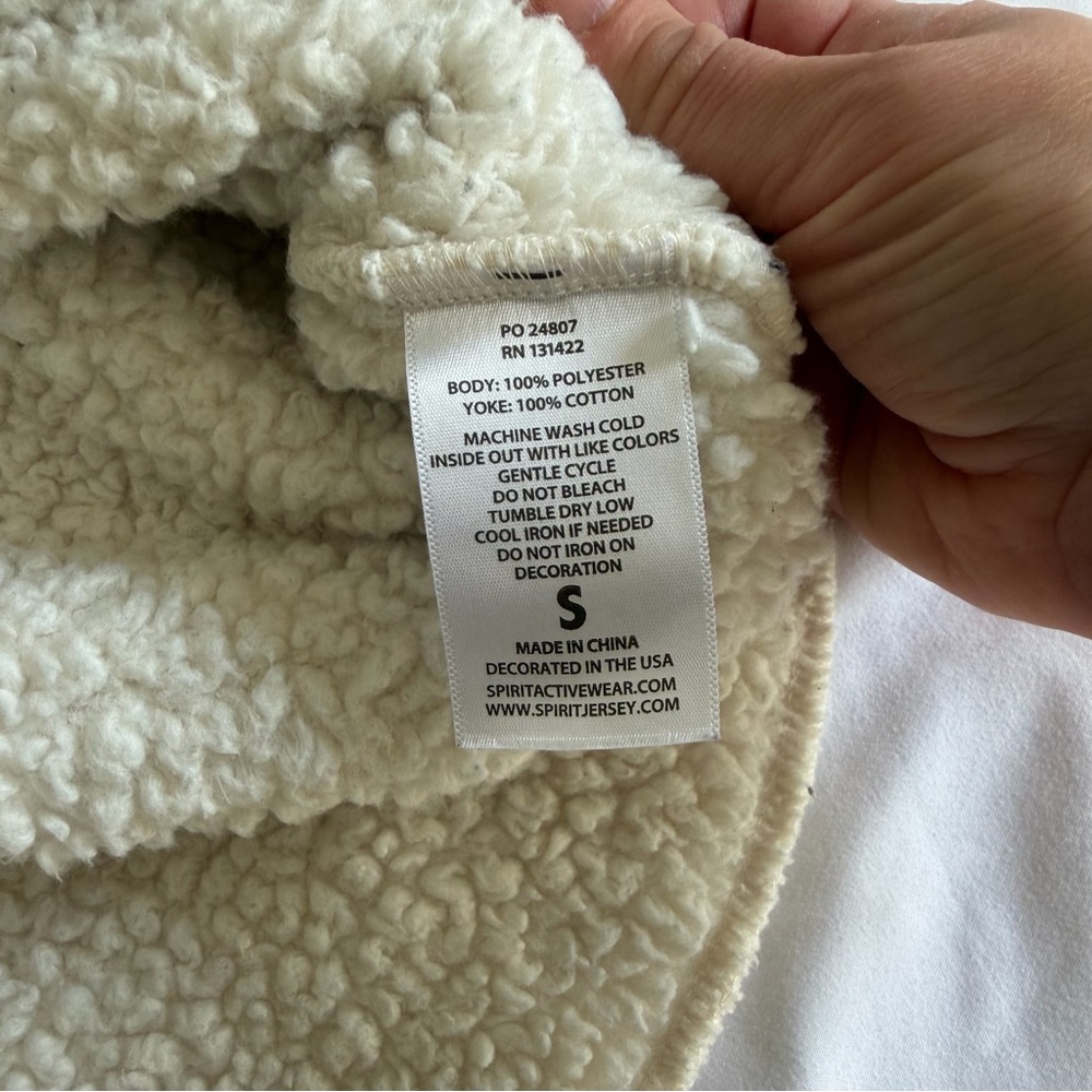 Spirit Jersey Killington Vermont Sherpa Gray White Sweatshirt Apres Ski - Picture 12 of 14